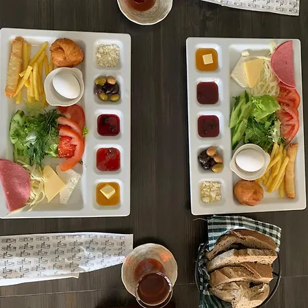 Hotel Akcayzeytin 3*