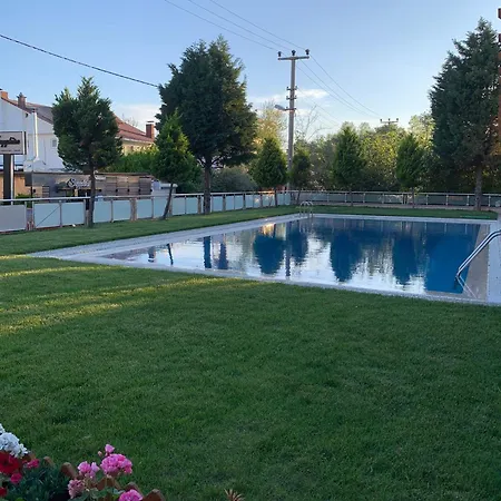 Hotel Akcayzeytin 3*