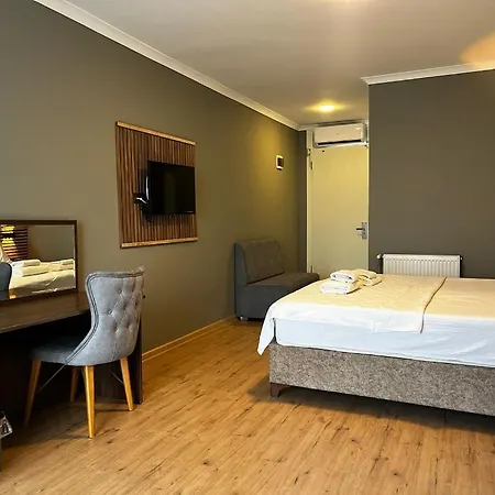 Akcayzeytin Hotel