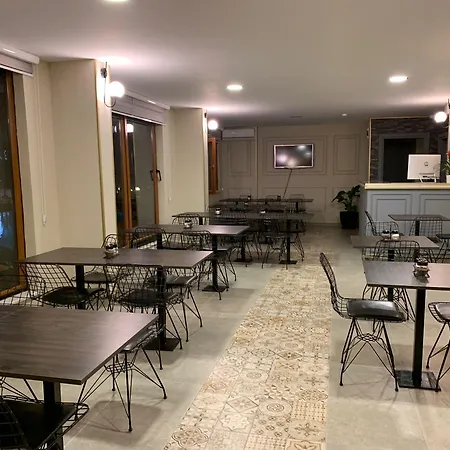 Akcayzeytin Hotel