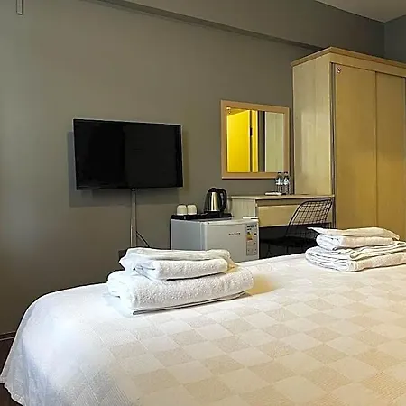 Hotel Akcayzeytin 3*